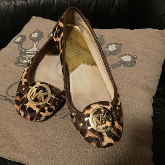 MK Michael Kors Leopard Ballet Flats - Picture 3 of 6